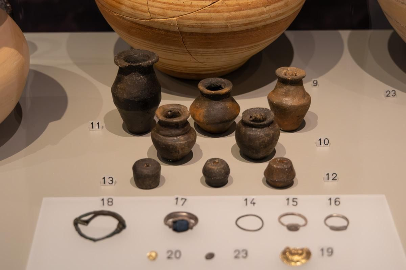 Exposición La Dama, el Príncipe, el Héroe y la Diosa, en el Museo Íbero