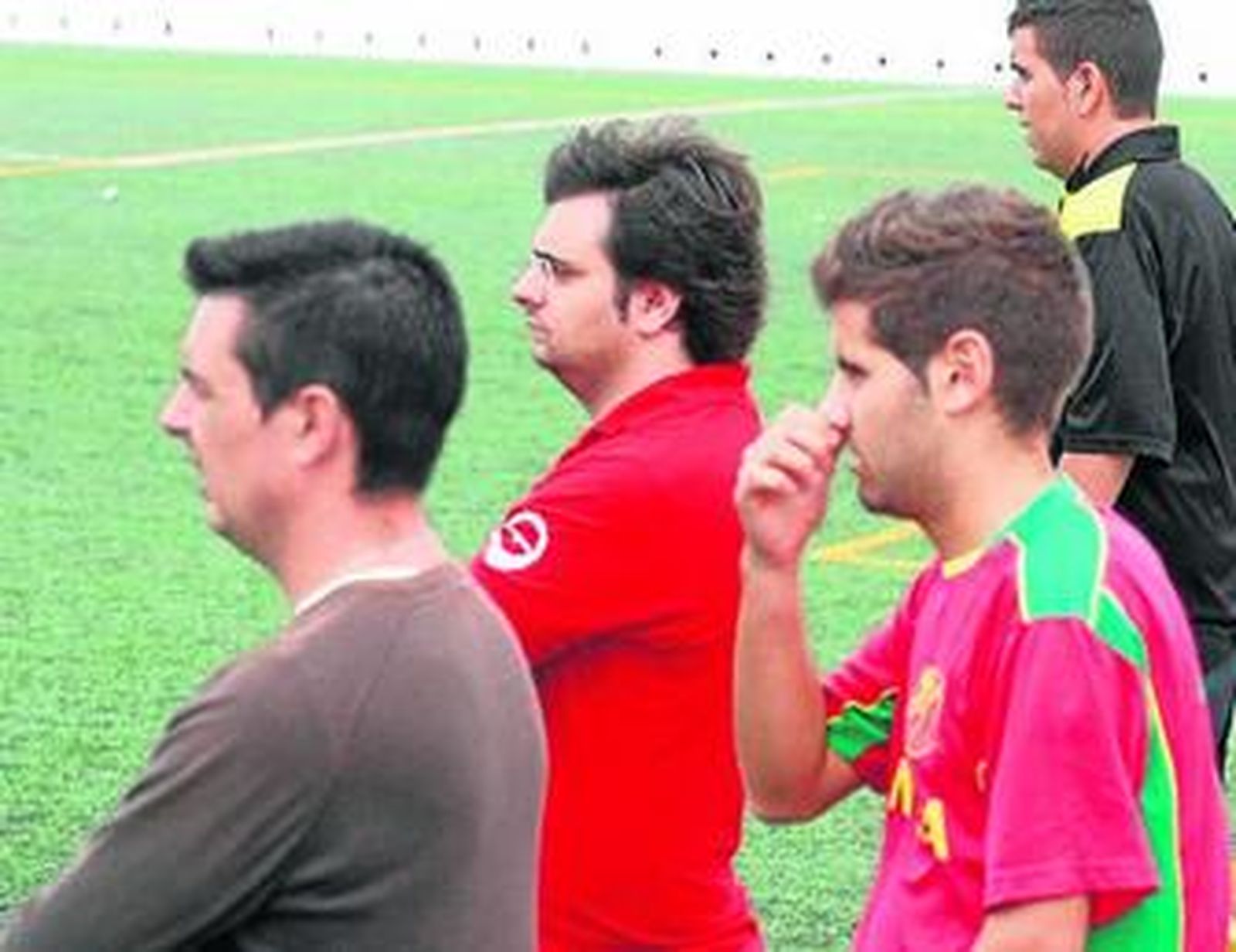 El delegado de La Orden, Álvaro -con gafas-, recibió una inhabilitación.