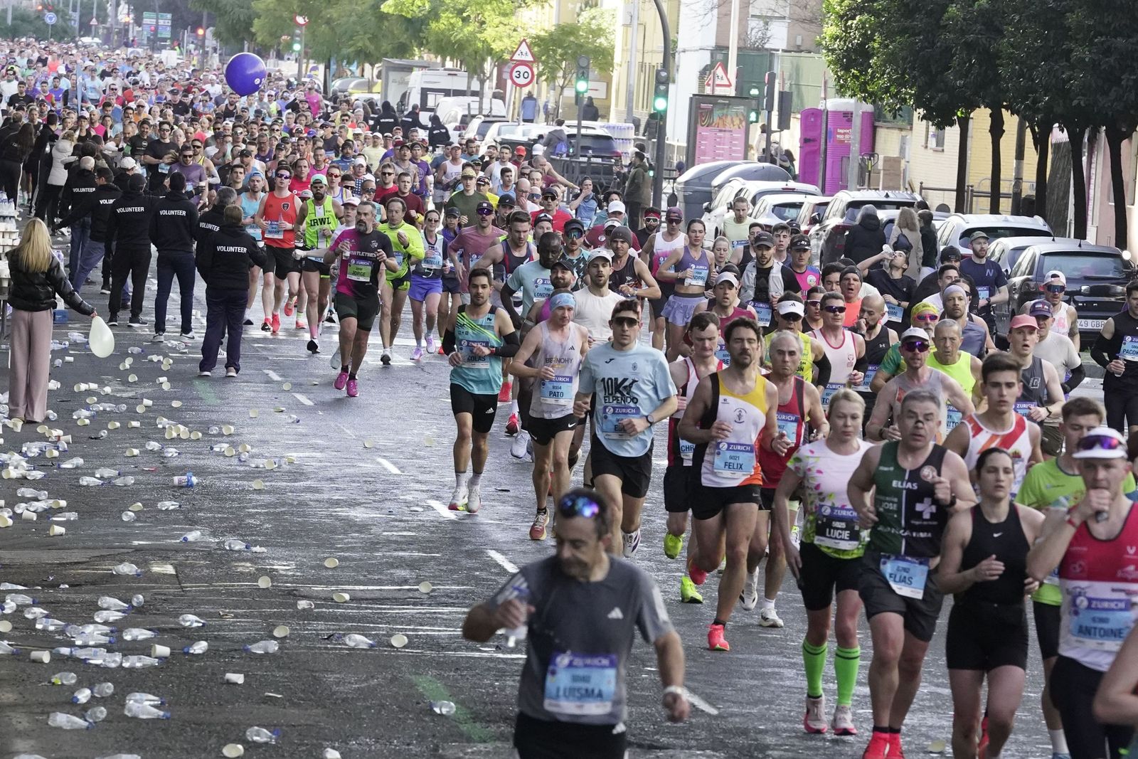 El Zurich Maratón de Sevilla 2026 en Lopez de Gomara, galería 2