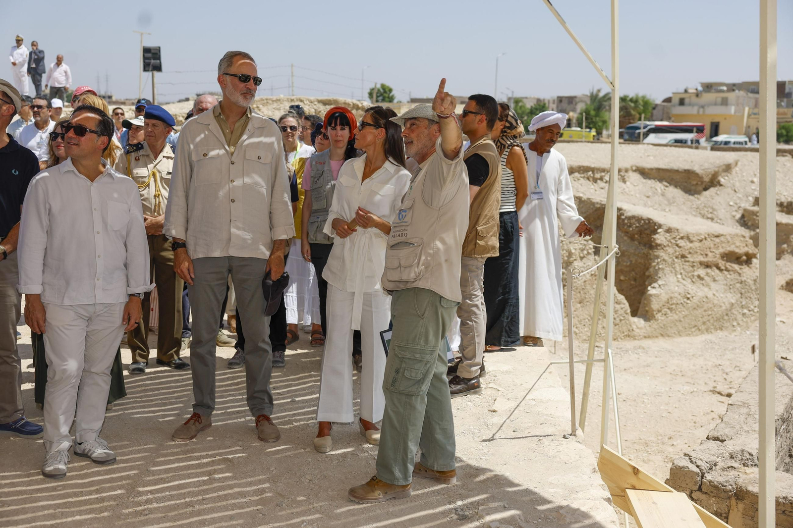 Las fotos de la visita de don Felipe y doña Letizia al Valle de los Reyes de Egipto, en Luxor
