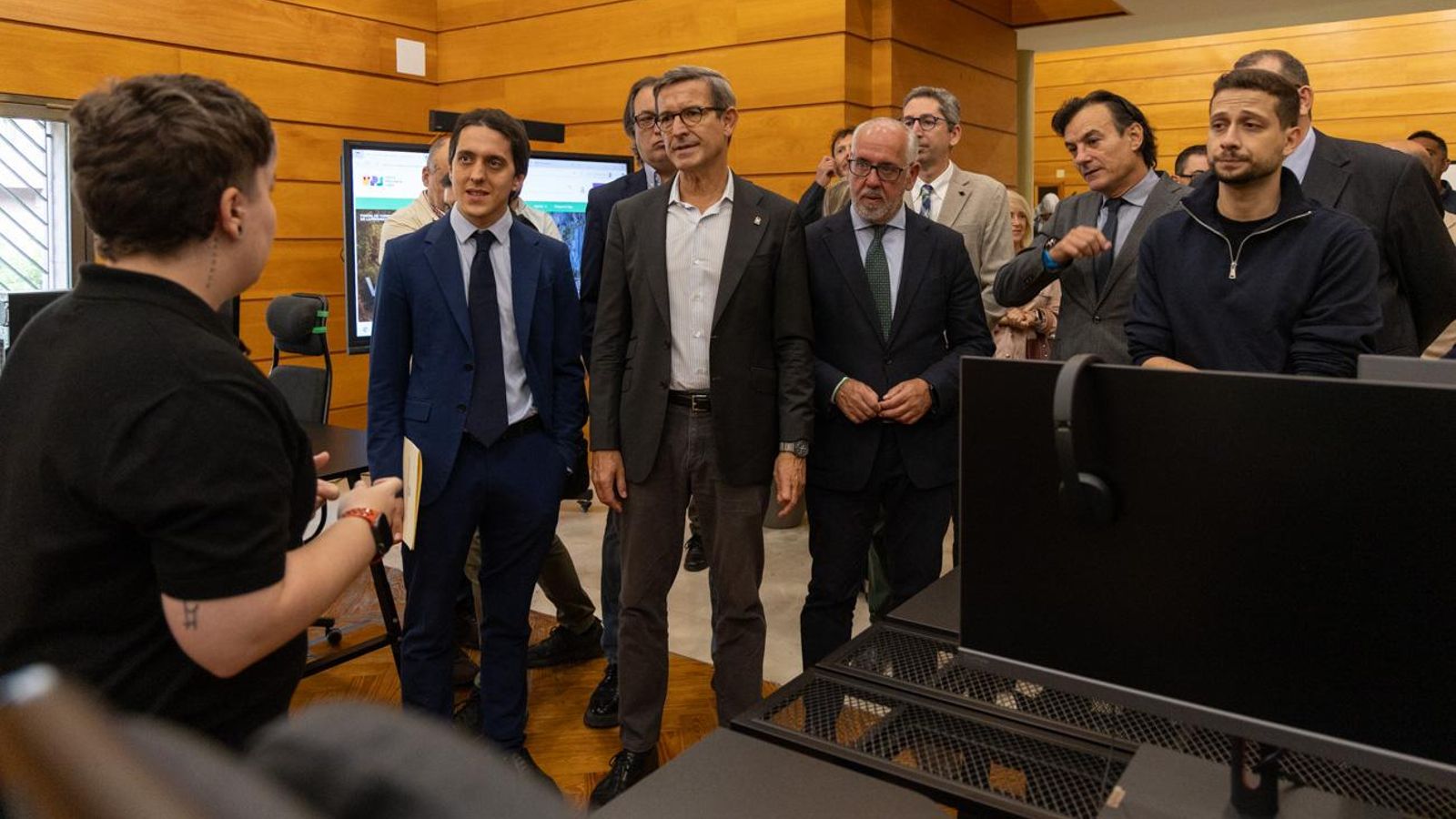 Visita al centro de emprendimiento digital Misión Gaming y Creación de Contenidos Digitales