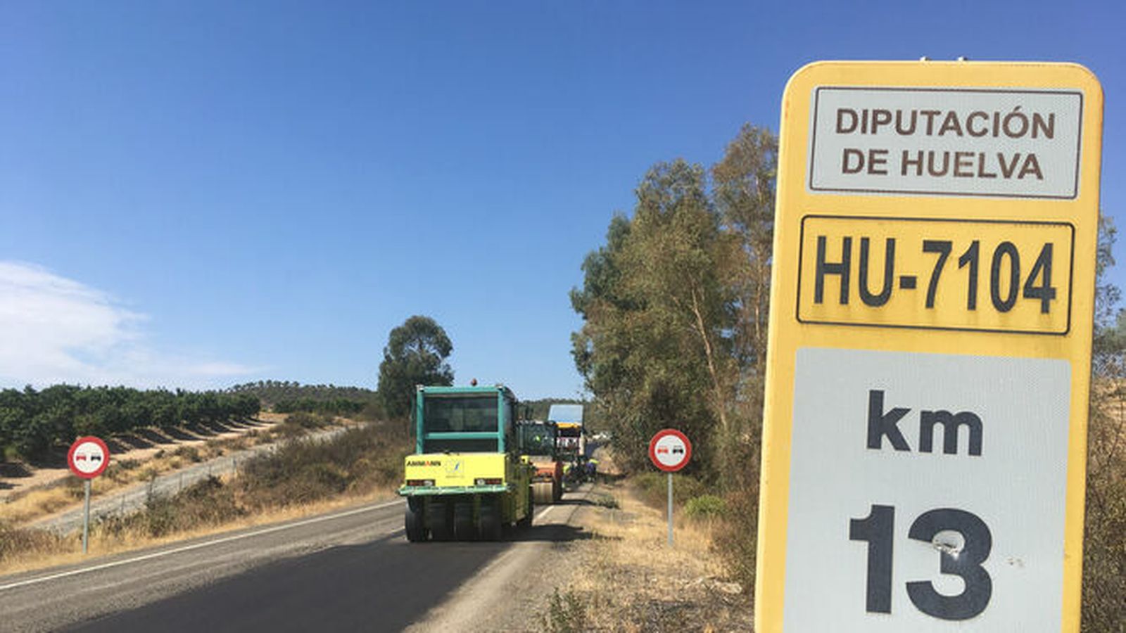 Obras-mejora en la carretera que une la N-435 con Valdelamusa.