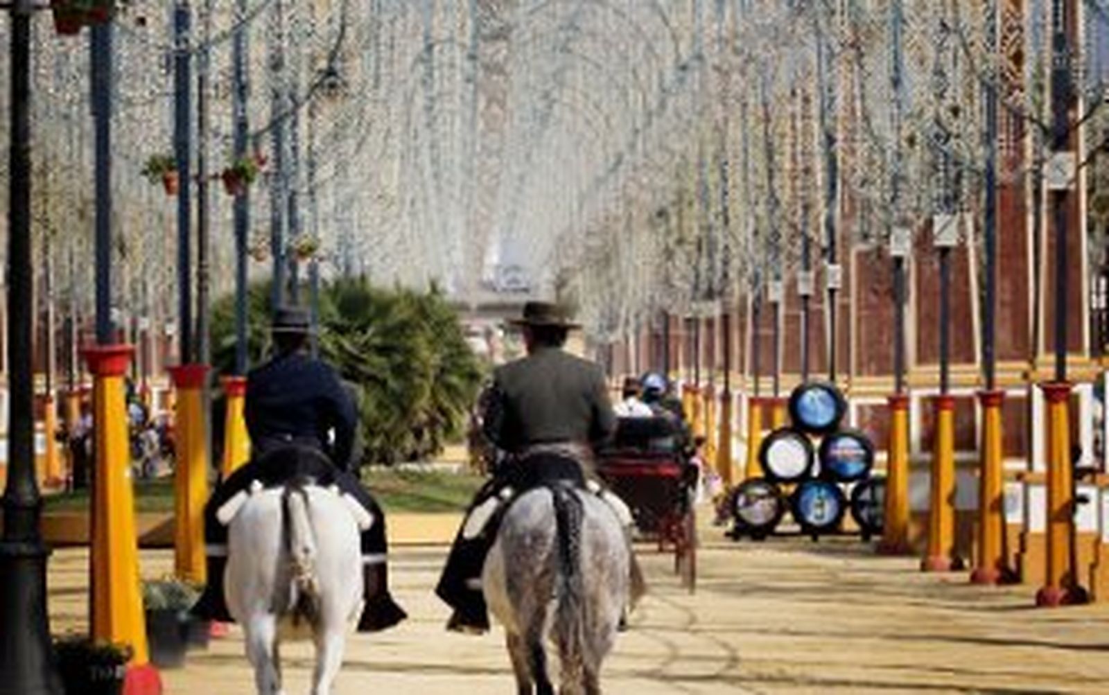 Sólo las atracciones se salvan en un domingo con escaso movimiento