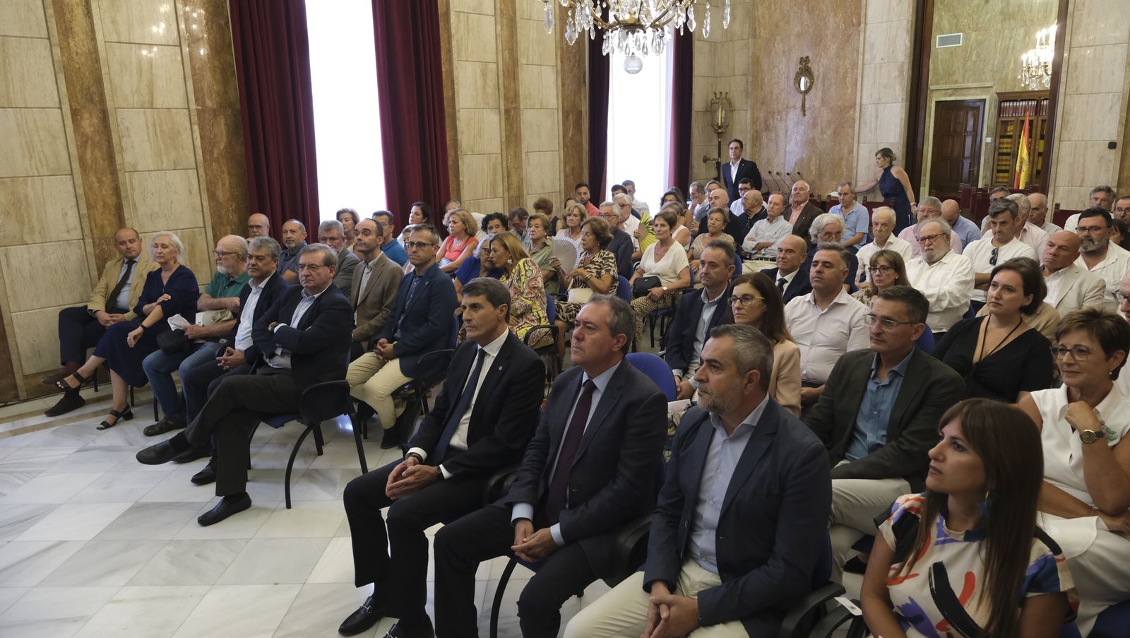 Homenaje póstumo a Hermelindo "Melo" Castro en la Subdelegación del Gobierno
