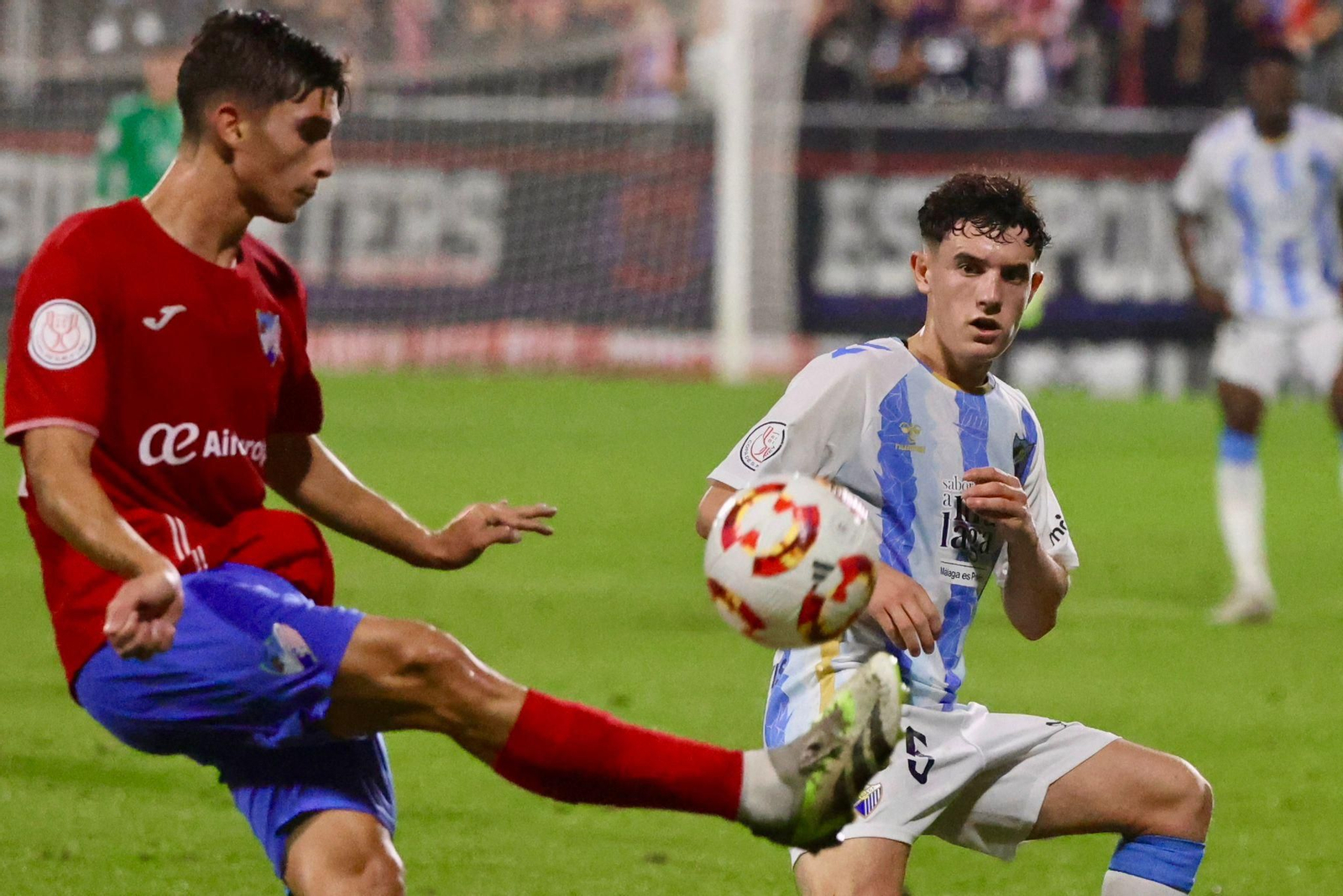 Las fotos del CD Estepona - Málaga CF de Copa del Rey