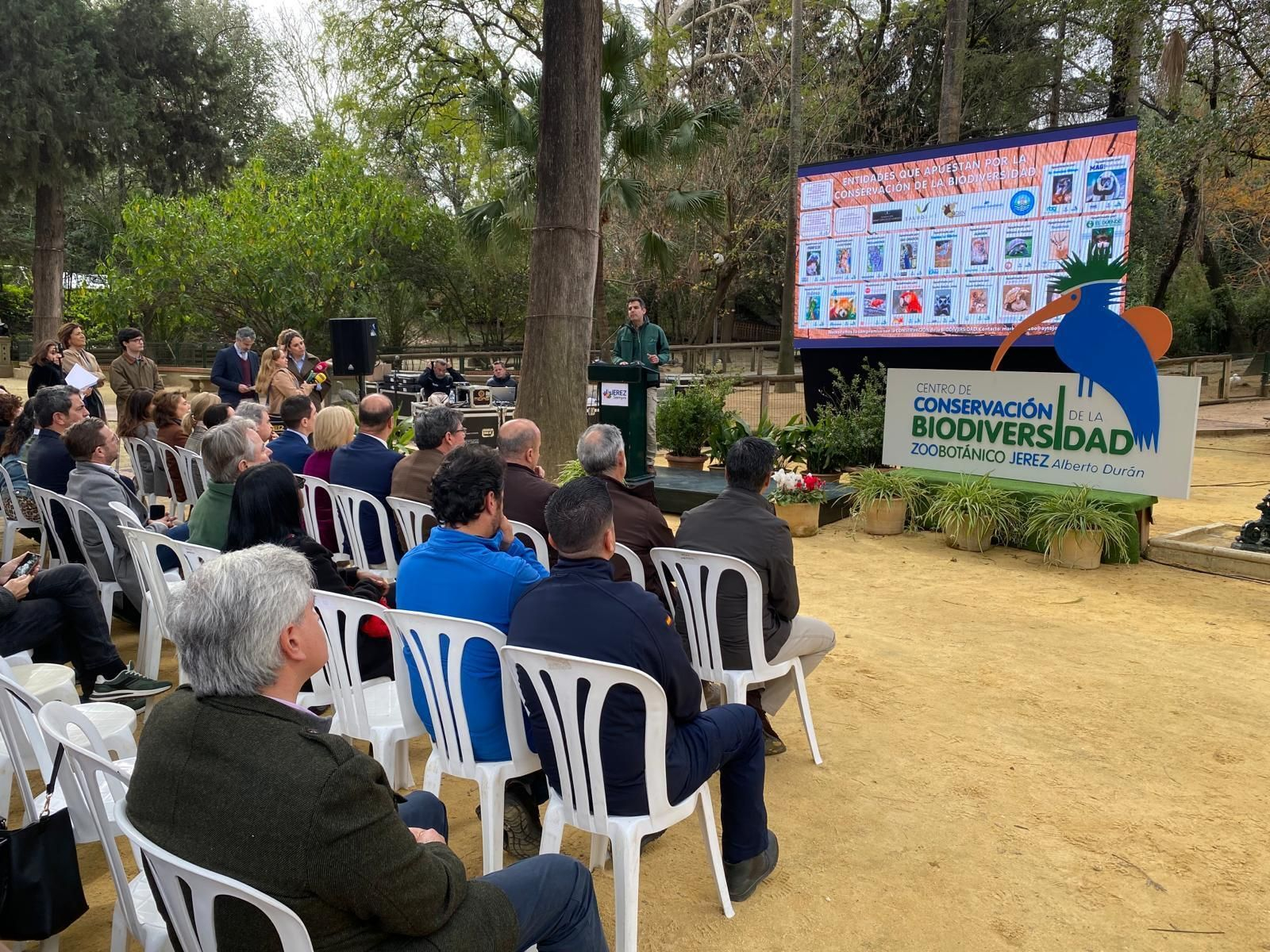 Presentación de la nueva denominación como de las instalaciones como Centro de Conservación de la Biodiversidad Zoobotánico Jerez-Alberto Durán. Presentación de la nueva denominación como de las instalaciones como Centro de Conservación de la Biodiversidad Zoobotánico Jerez-Alberto Durán.