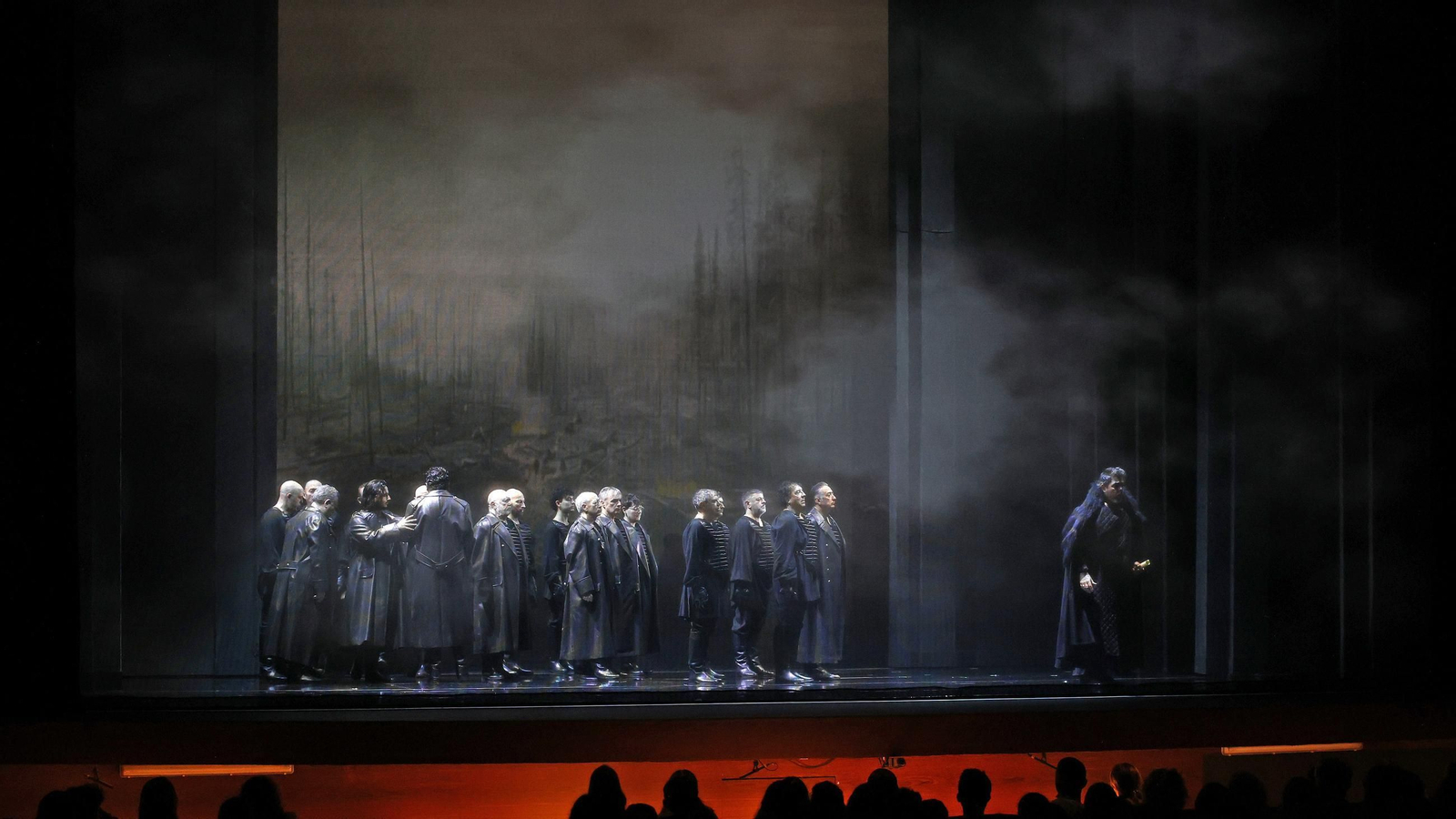 Imágenes de la ópera Macbeth en el Teatro Villamarta de Jerez