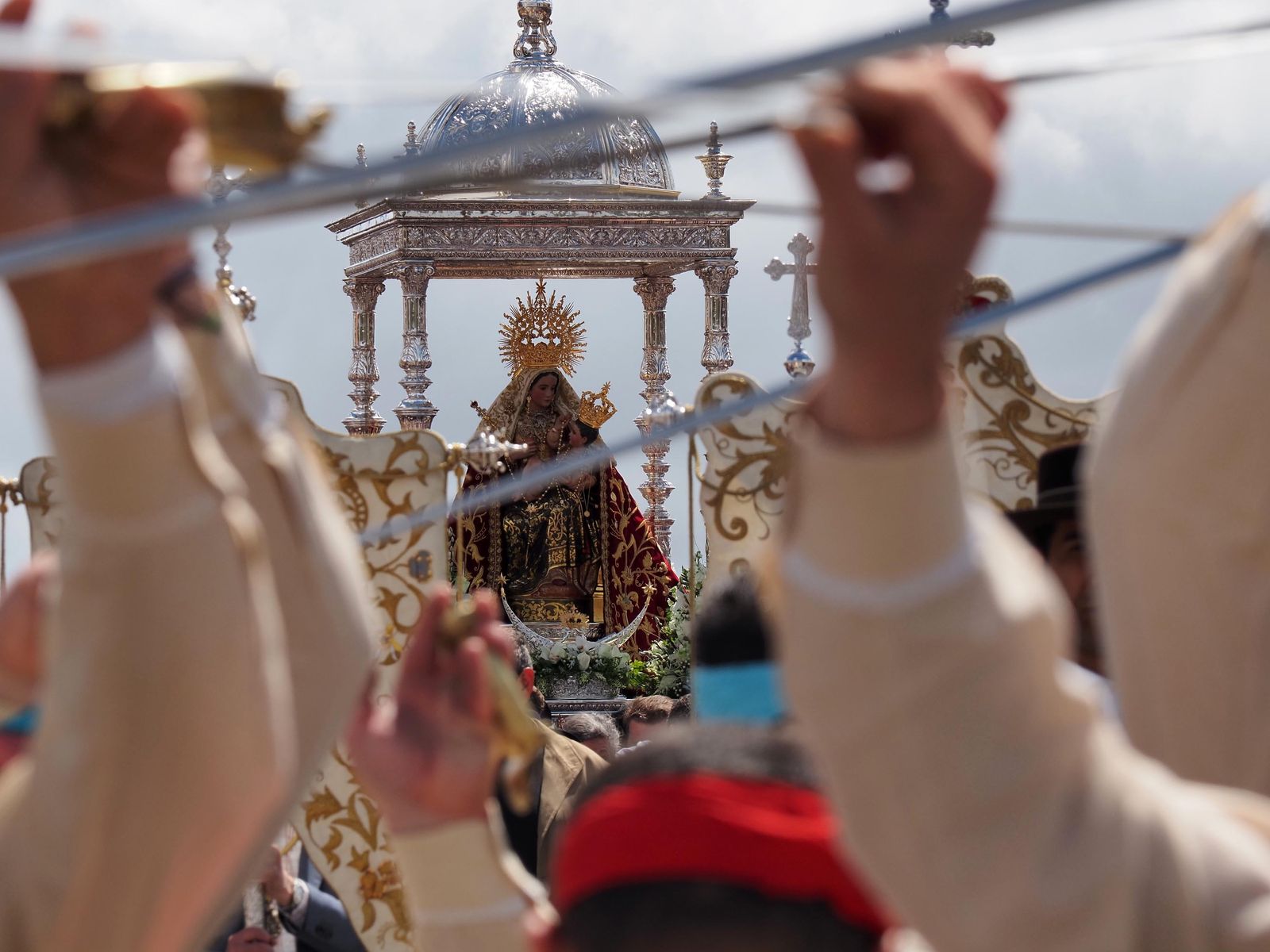 Las mejores imágenes de la Romería de la Virgen de la Peña 2022