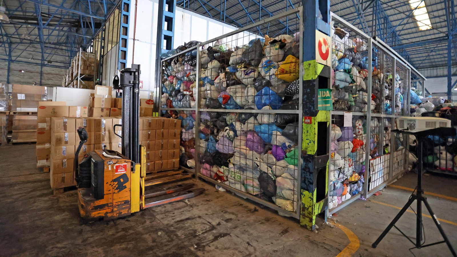 Contenedor 500 de Madre Coraje en Jerez