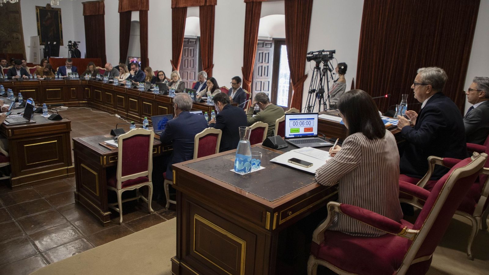 El PP saca adelante el presupuesto de la Diputación de Córdoba para ...