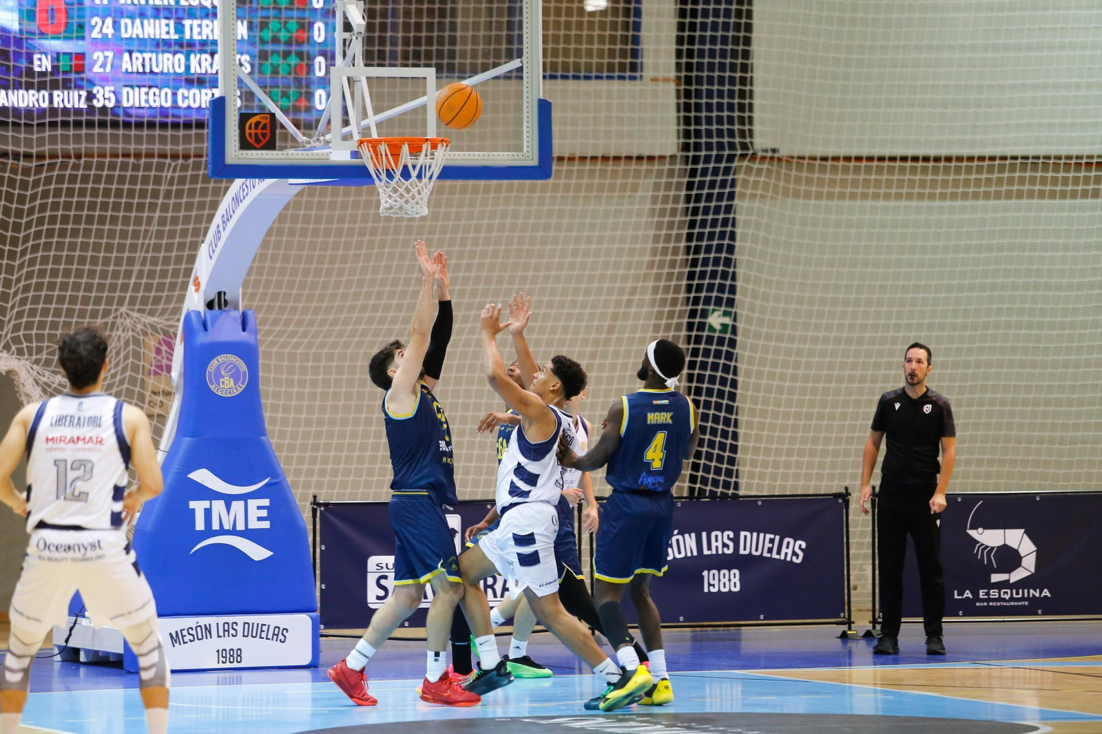 Las fotos del Club Baloncesto Algeciras - Salliver Fuengirola de la Tercera FEB