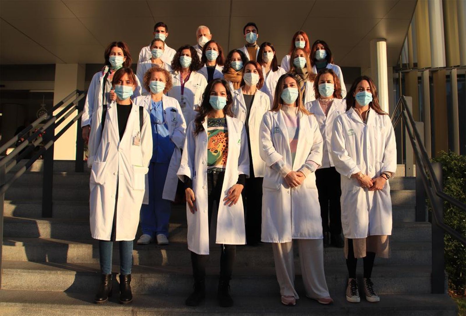El equipo de la unidad de Esclerosis Múltiple del Hospital Virgen Macarena.