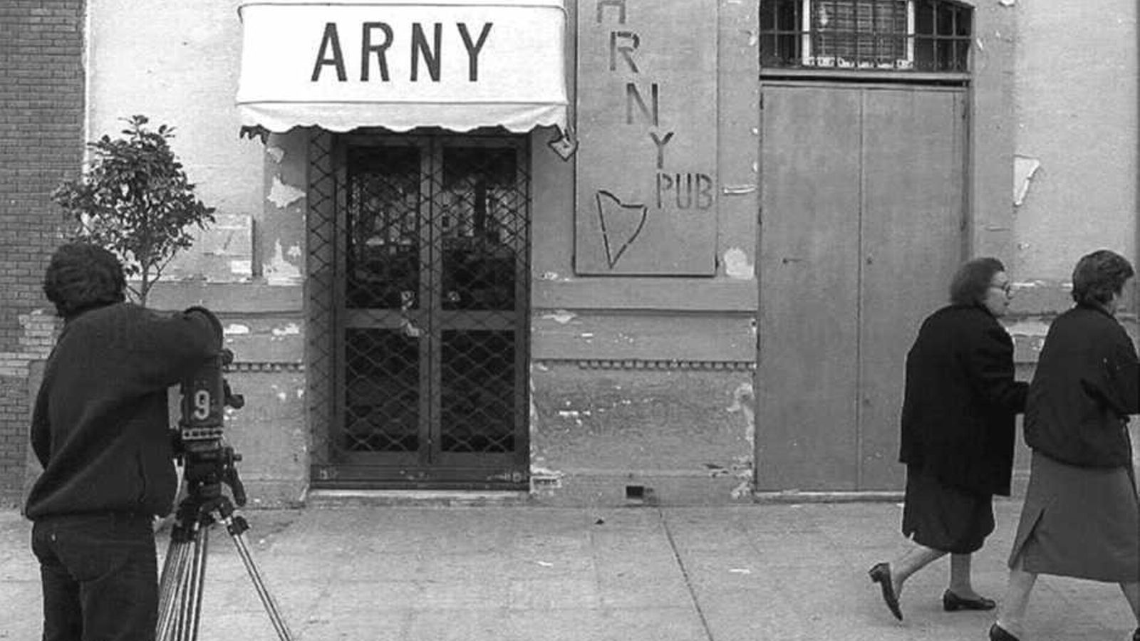 El pub Arny, en la Plaza de Armas, escenario del escándalo de prostitución de menores.