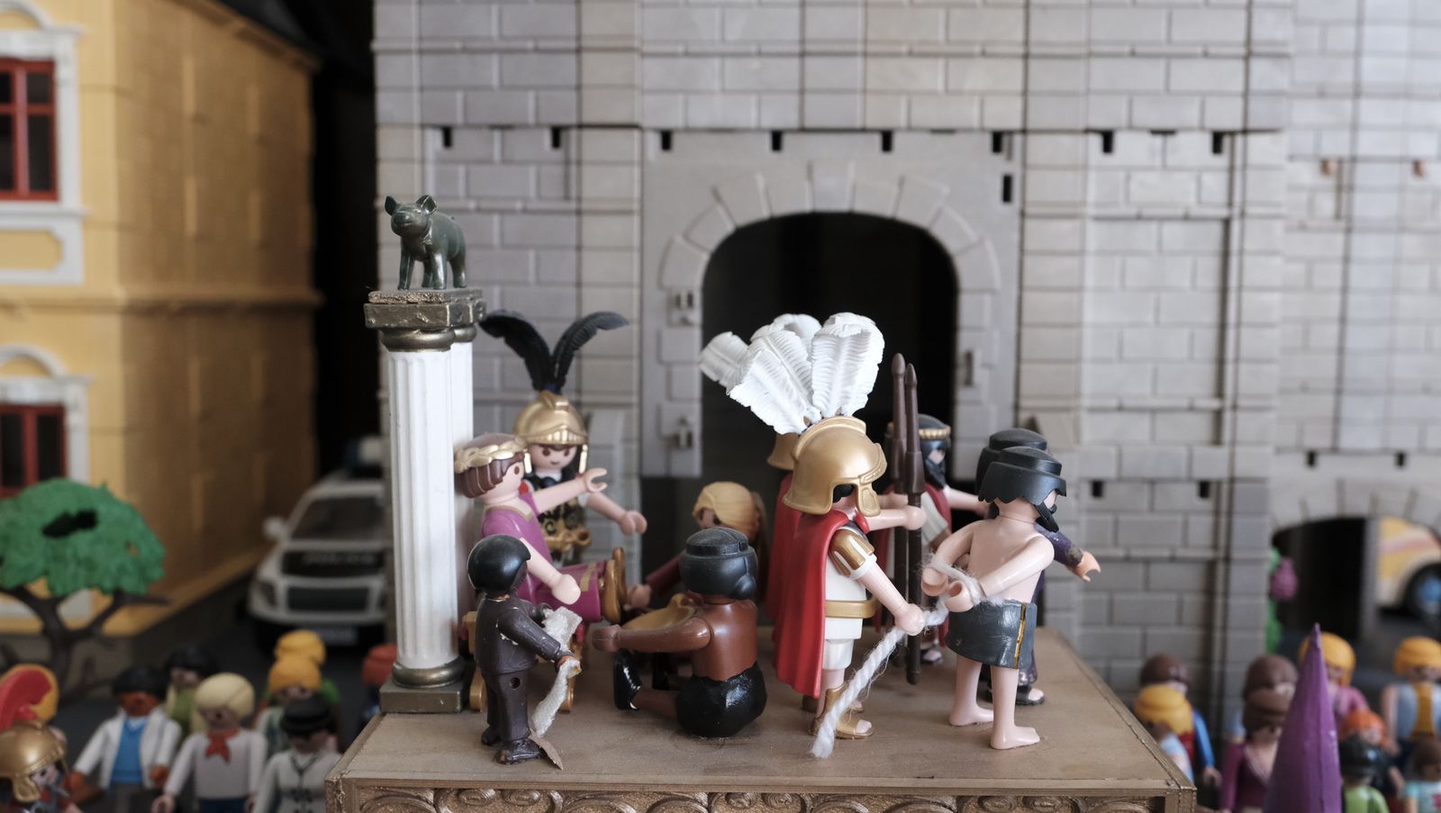 Inauguración de la exposición de playmobil de semana santa de Almería