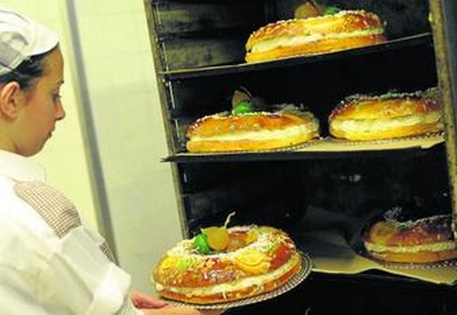 Desde el pasado día uno la producción de la firma se centra en la elaboración de los roscones.