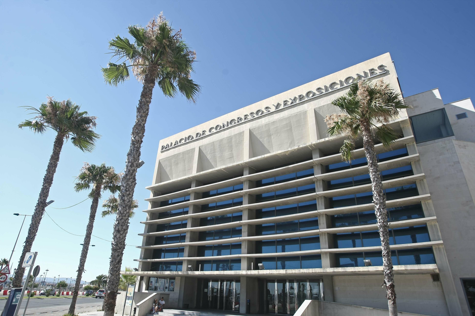 El Palacio de Congresos y Exposiciones de La Línea, sede de la Jornada Técnica de 'Europa Sur' y el Grupo Joly.