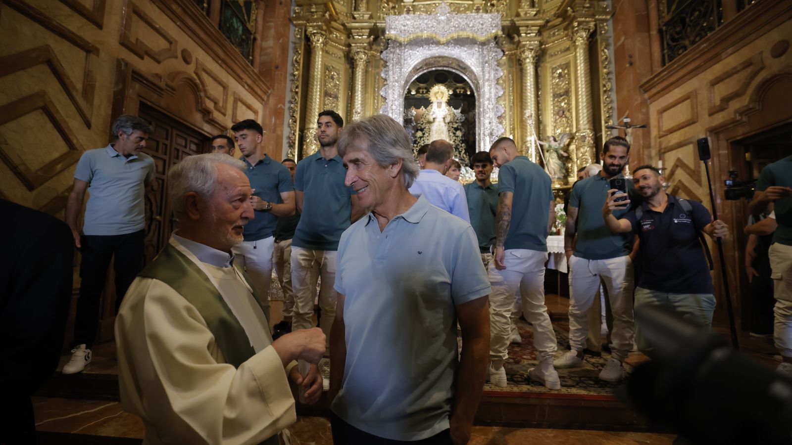 Visita del Betis a la Macarena.