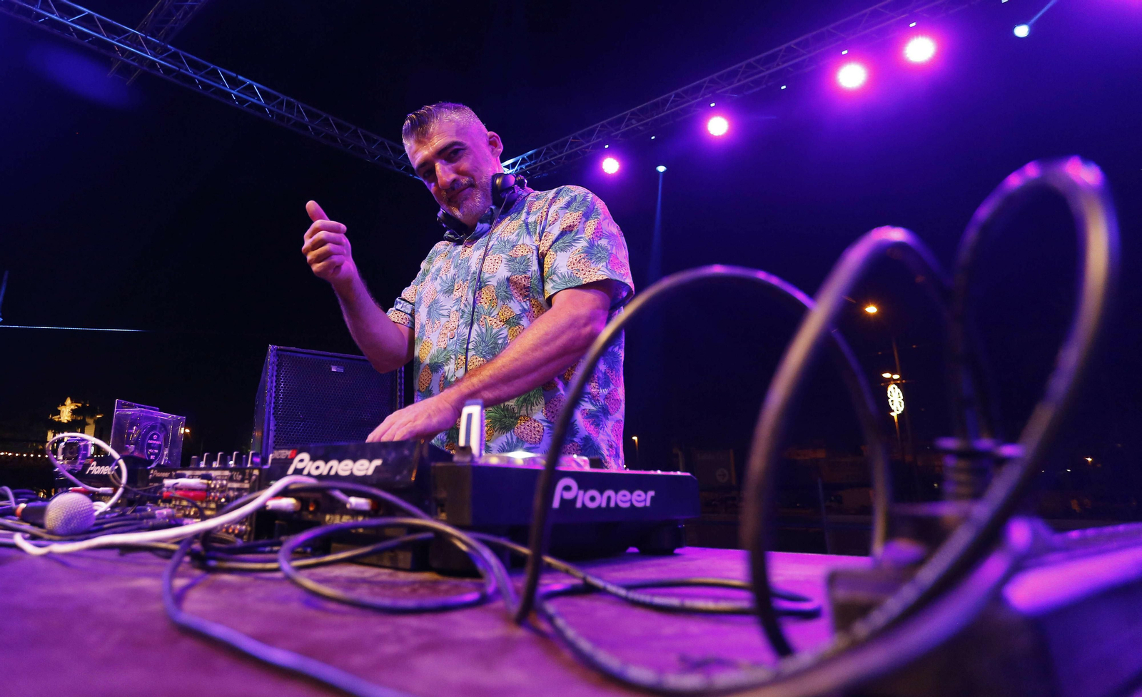 Fotos del cuarto día de Feria de Málaga en el Centro y la noche en el Real