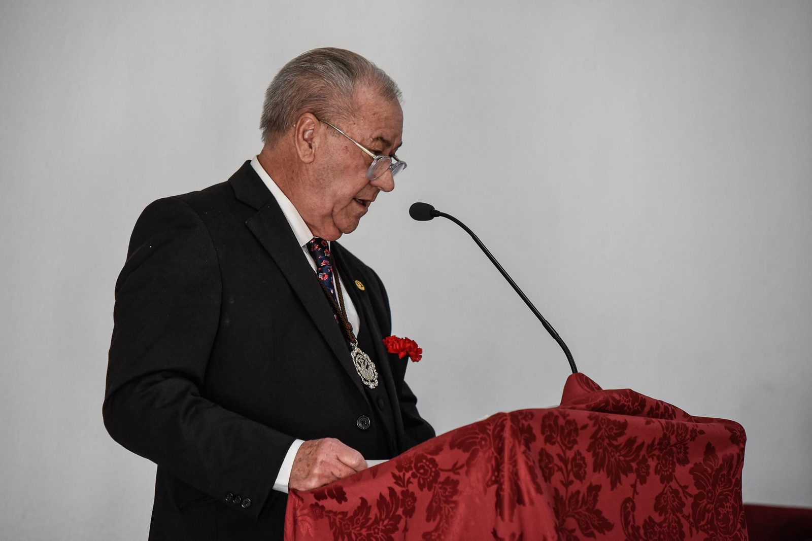 Imágenes del pregón de Toni de la Hermandad del Calvario