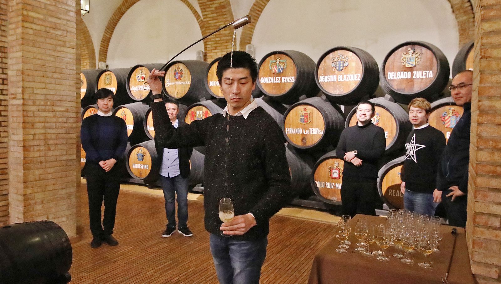 Venenciadores Japoneses en el Consejo