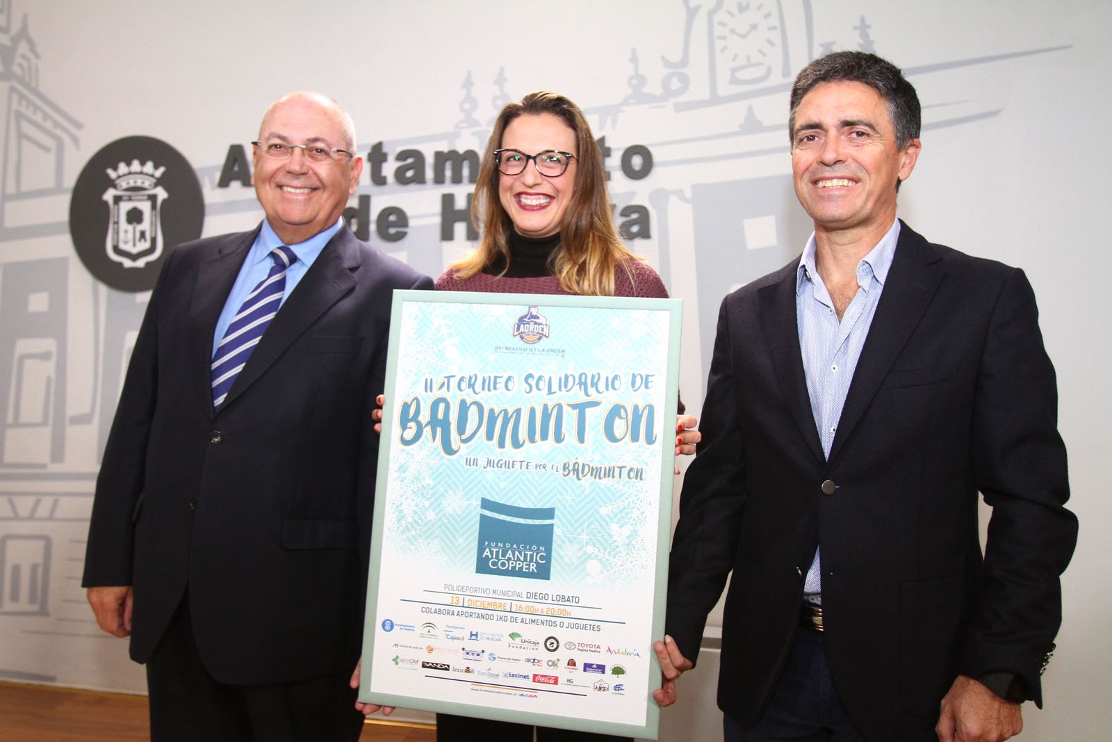 Antonio de la Vega, María Pulido y Paco Ojeda, ayer en la presentación del torneo solidario.