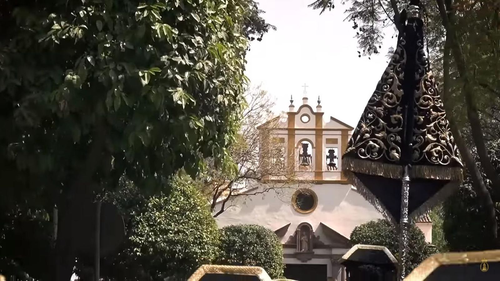 Virgen de los Reyes llegando a la parroquia de San Gonzalo