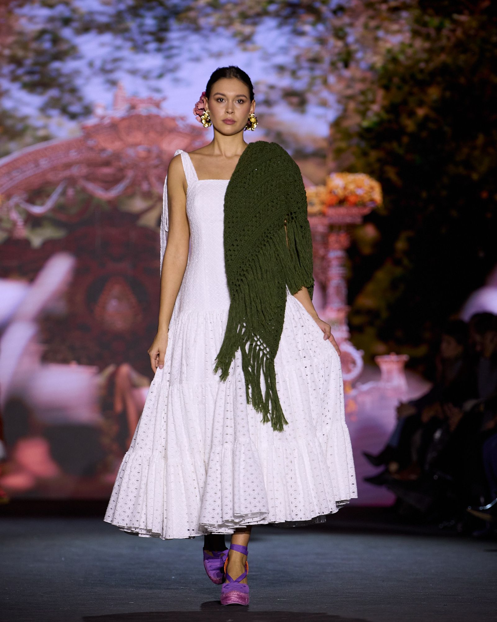 El desfile de Hermandad del Rocio de Sevilla en We Love Flamenco 2026, todas las fotos