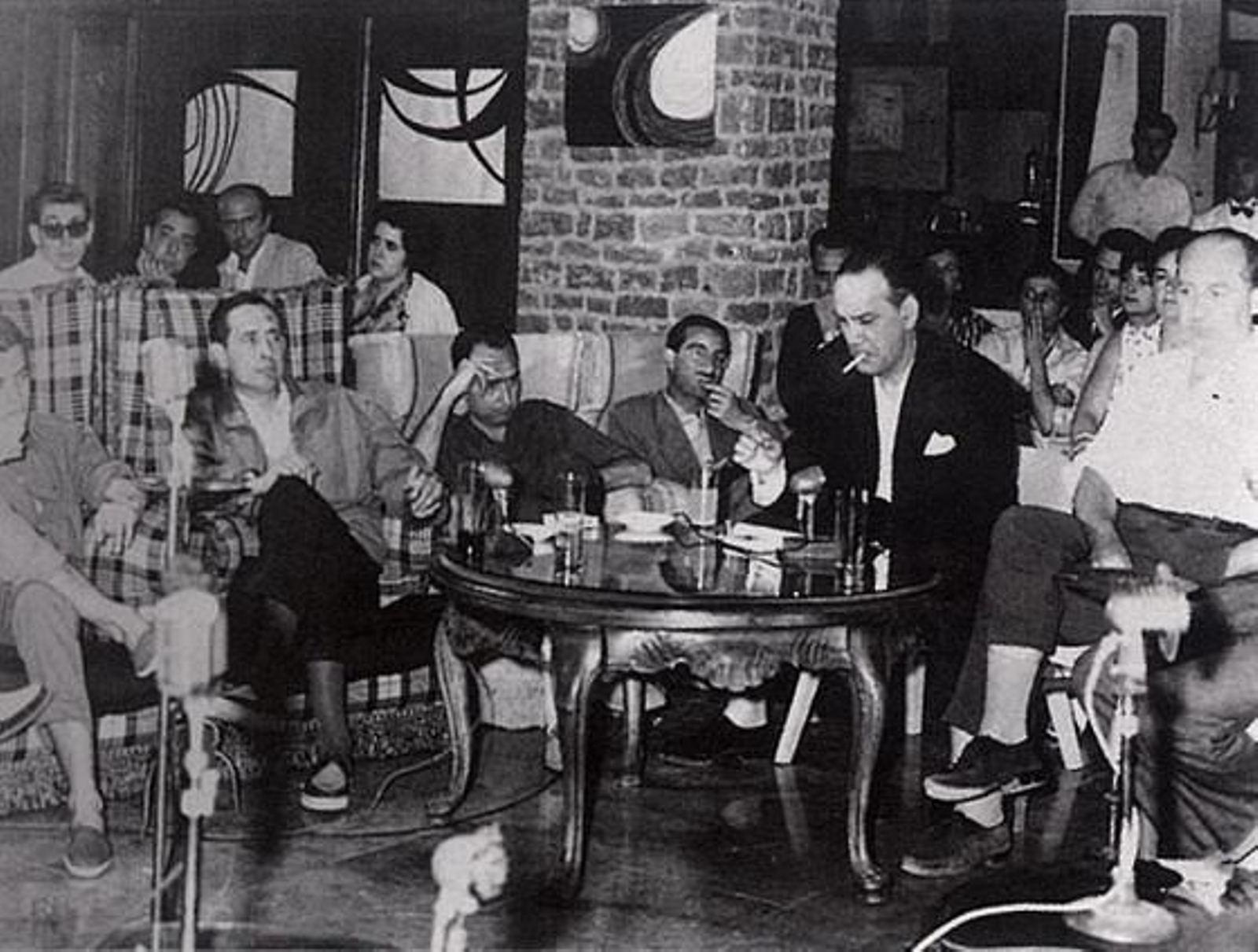 Instantáneas en la vida de un grande de las letras