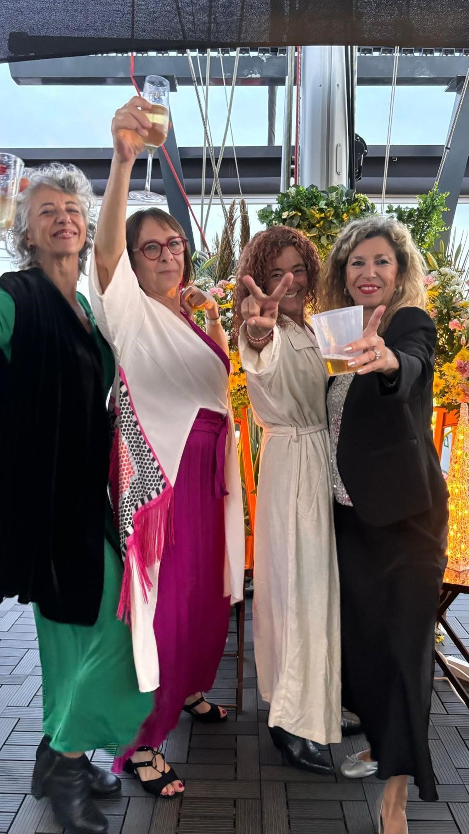 Fina Galindo, Rosa Cirici, María Jesús Barroso y Mariló Padilla.