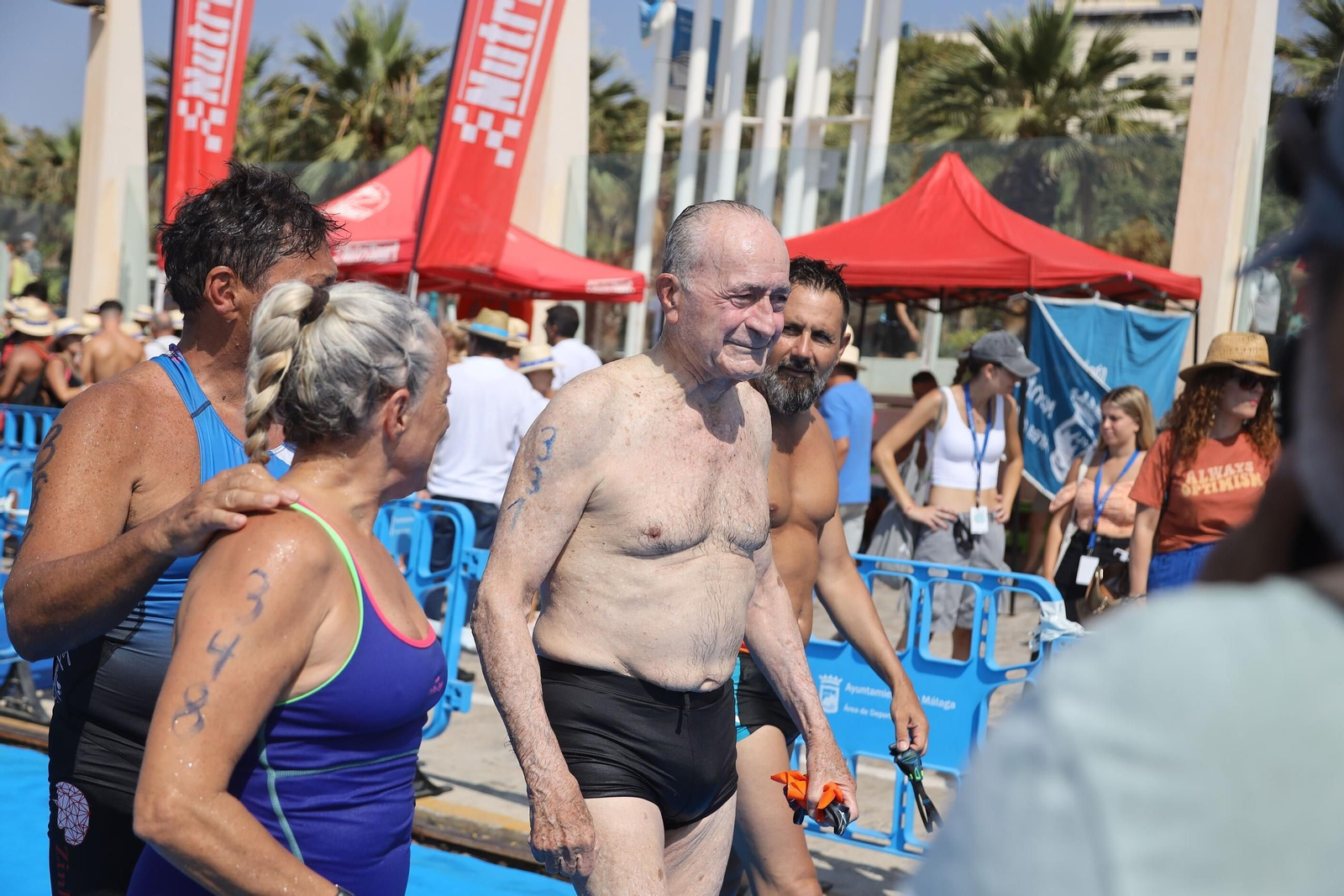 La Travesía a Nado del puerto de Málaga, en fotos