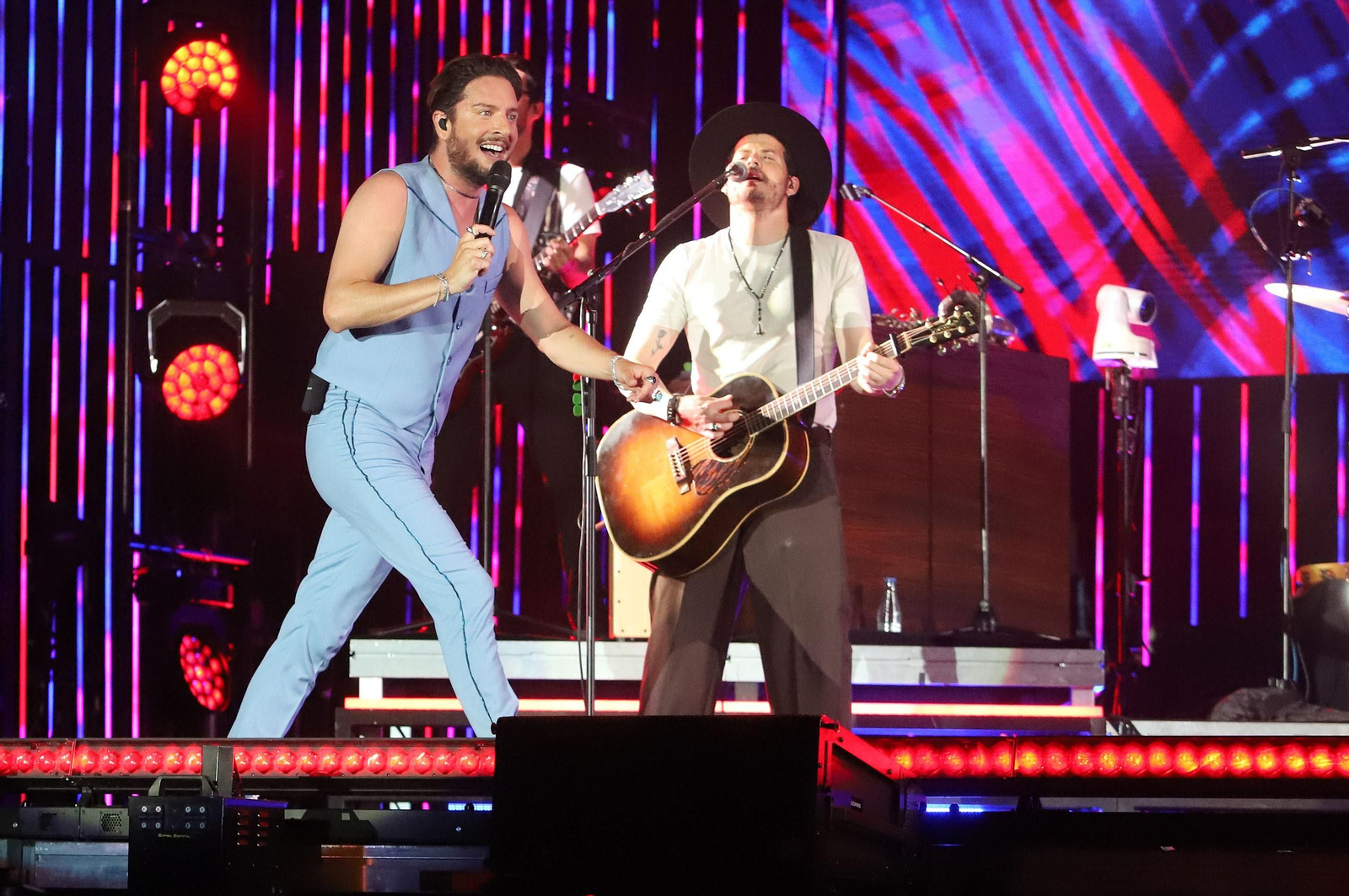 Las mejores imágenes de Manuel Carrasco en su concierto en Huelva