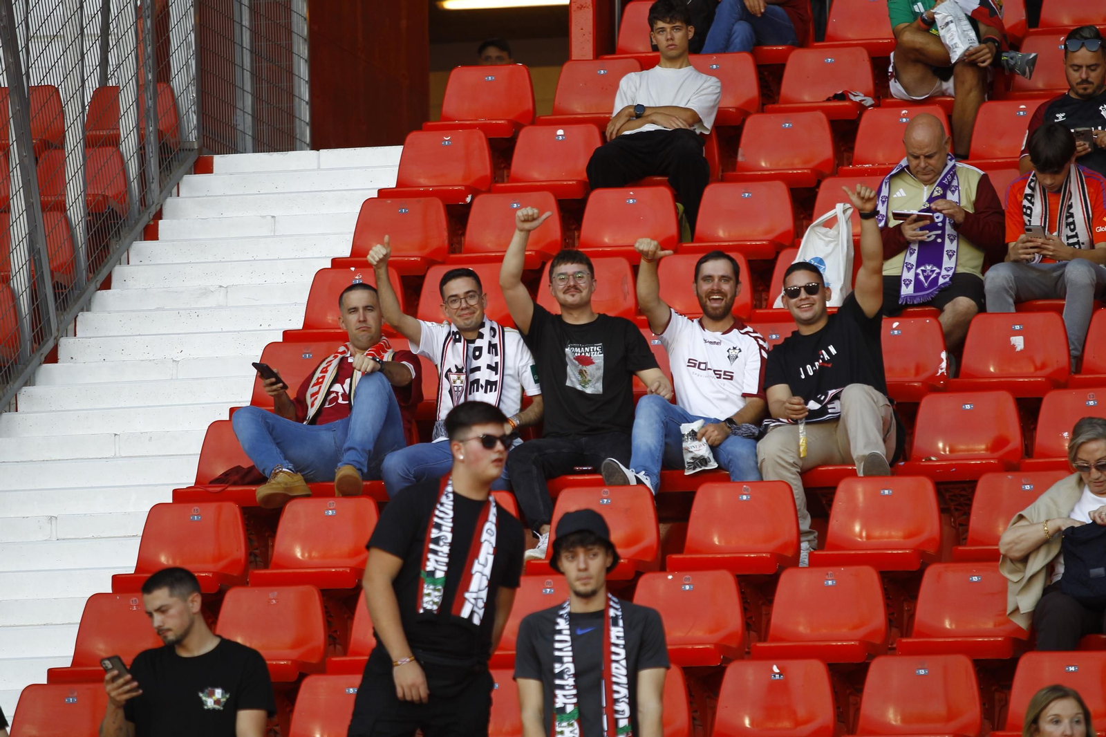 Búscate en las fotos del partido Almería-Albacete