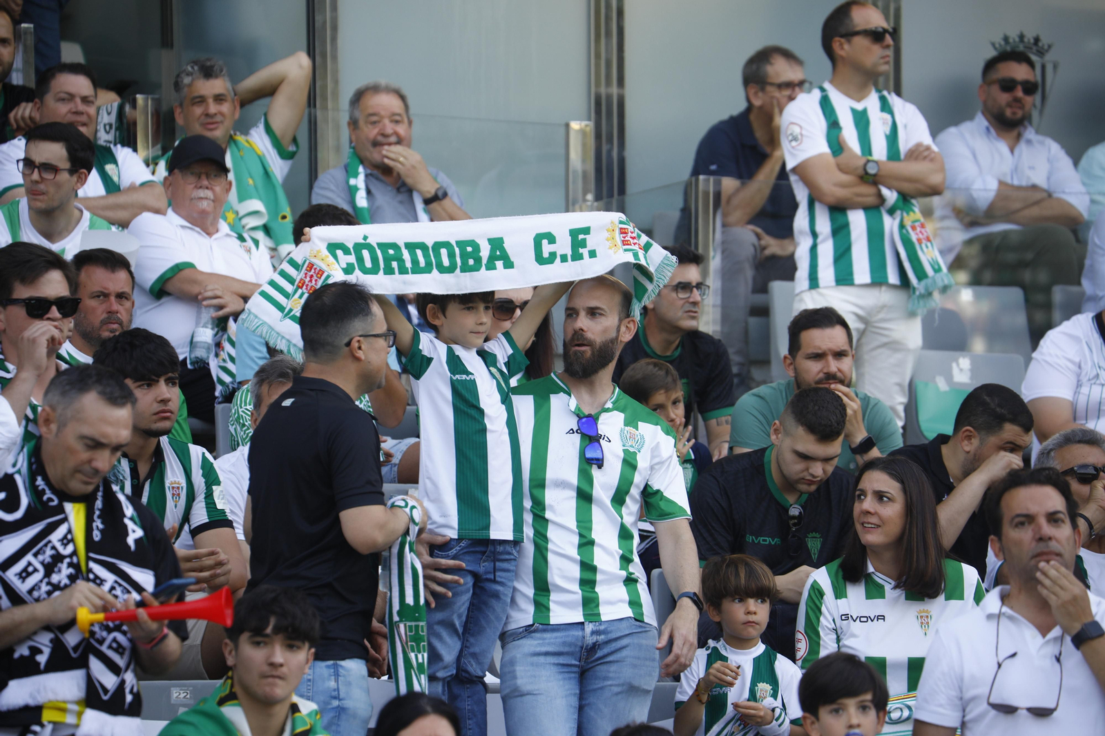 Las mejores fotos del ambiente en El Arcángel para el Córdoba CF - Ponferradina