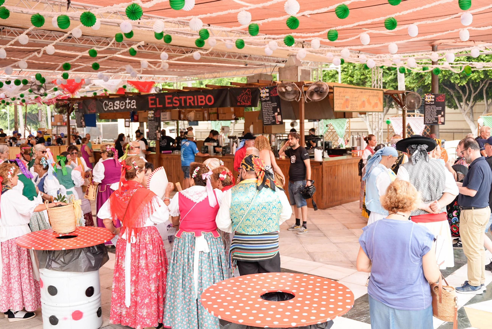 En imágenes: así es la indumentaria tradicional de Almería