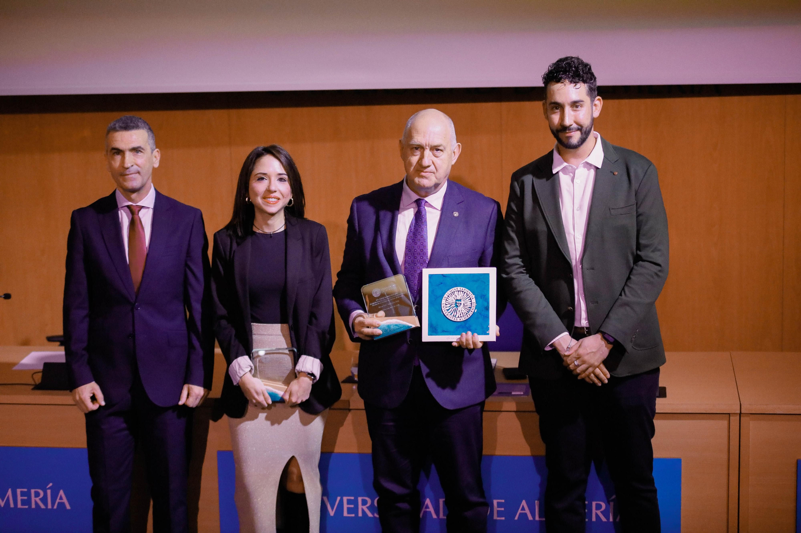 Entrega de distinciones en Salud UAL, en imágenes