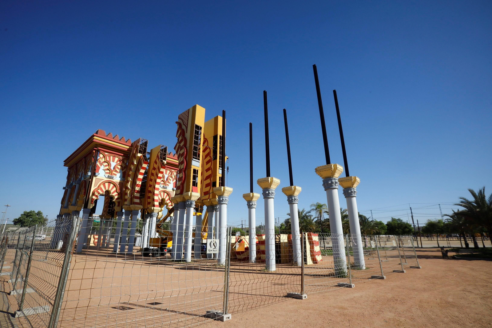 El inicio de los preparativos de la Feria de Córdoba 2023, en imágenes