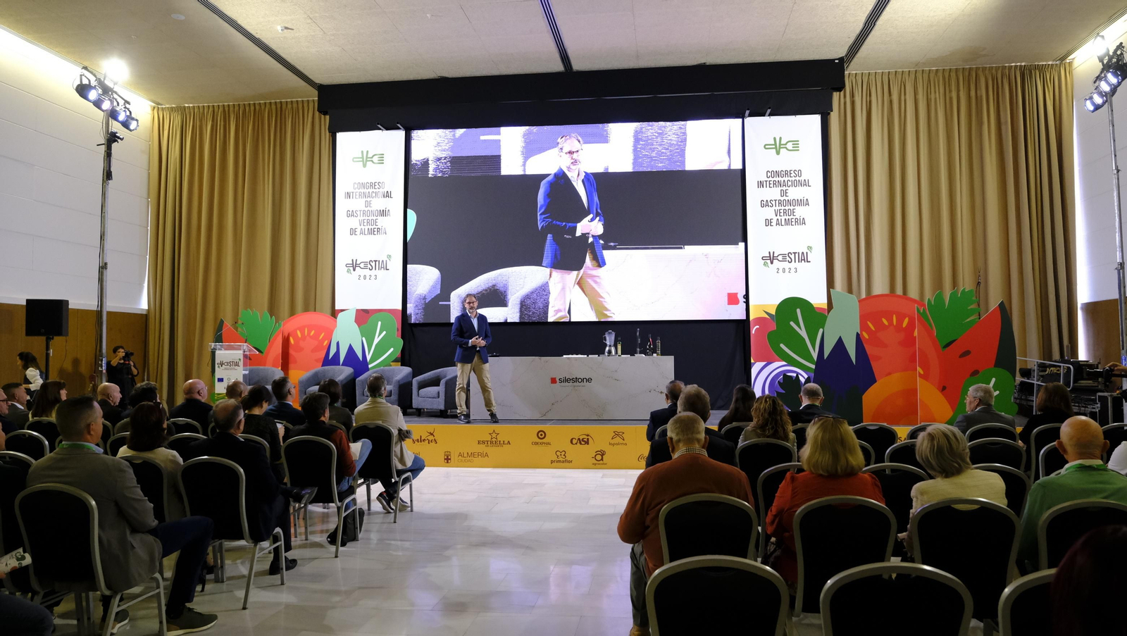 Primer día de Vestial 2023 en el Palacio de Congresos del Toyo-Retamar