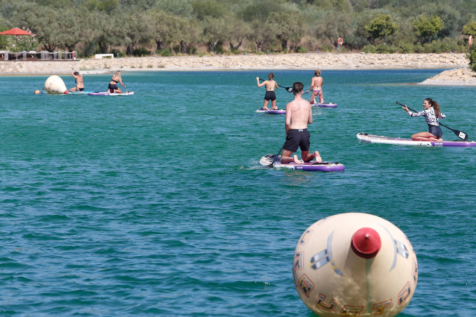 Sotogrande se vuelca con la solidaridad: las mejores imágenes de la Charity Paddle Surf Race 2025