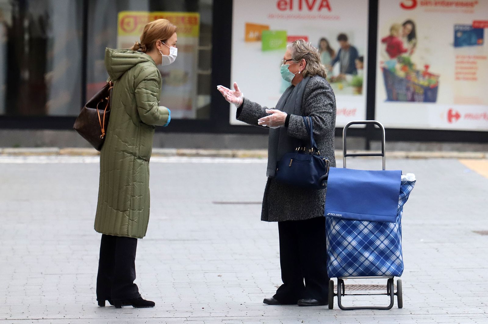 Imágenes del uso de la mascarilla para prevenir el contagio por coronavirus