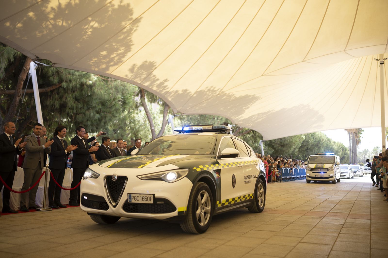 Imágenes de los actos de celebración de la festividad de la patrona de la Guardia Civil, la Virgen del Pilar.