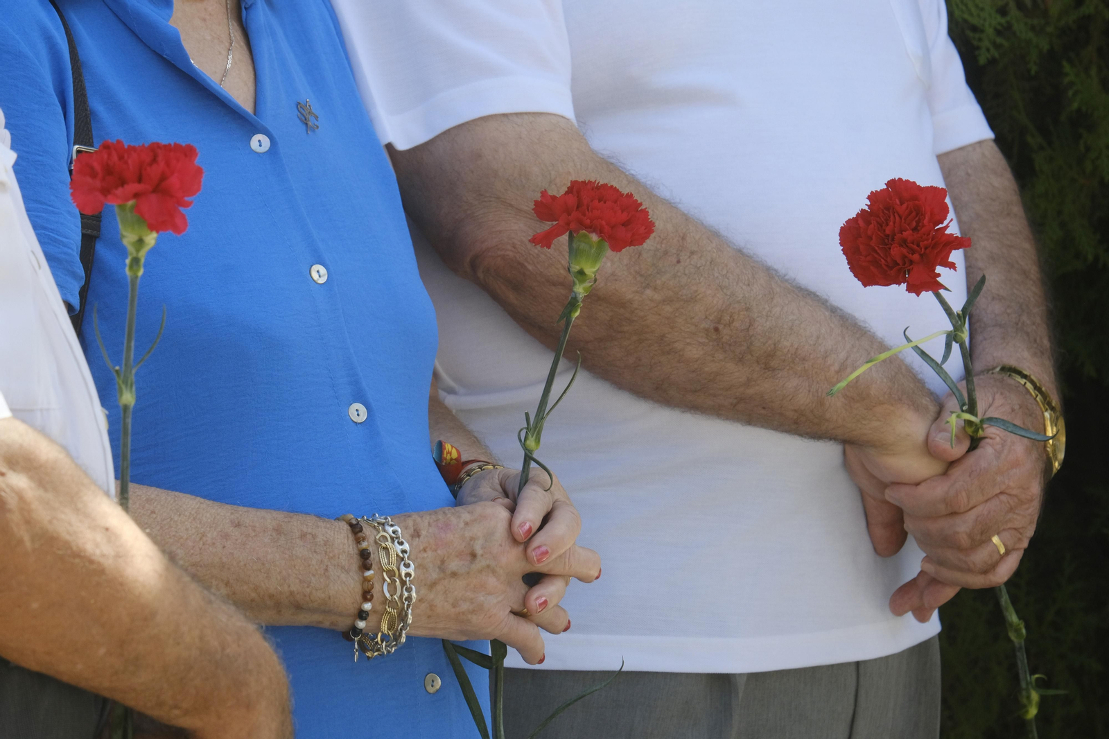 Córdoba recuerda a Manolete en el 75 aniversario de su muerte, en imágenes