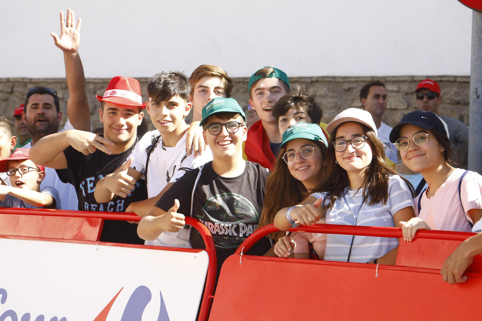 El ambiente en Montilla tras la llegada de La Vuelta, en imágenes