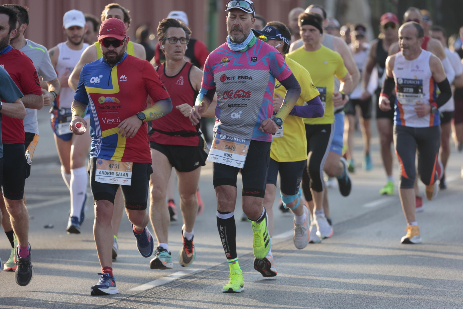 Las imágenes de la Maratón de Sevilla 2022 (8)