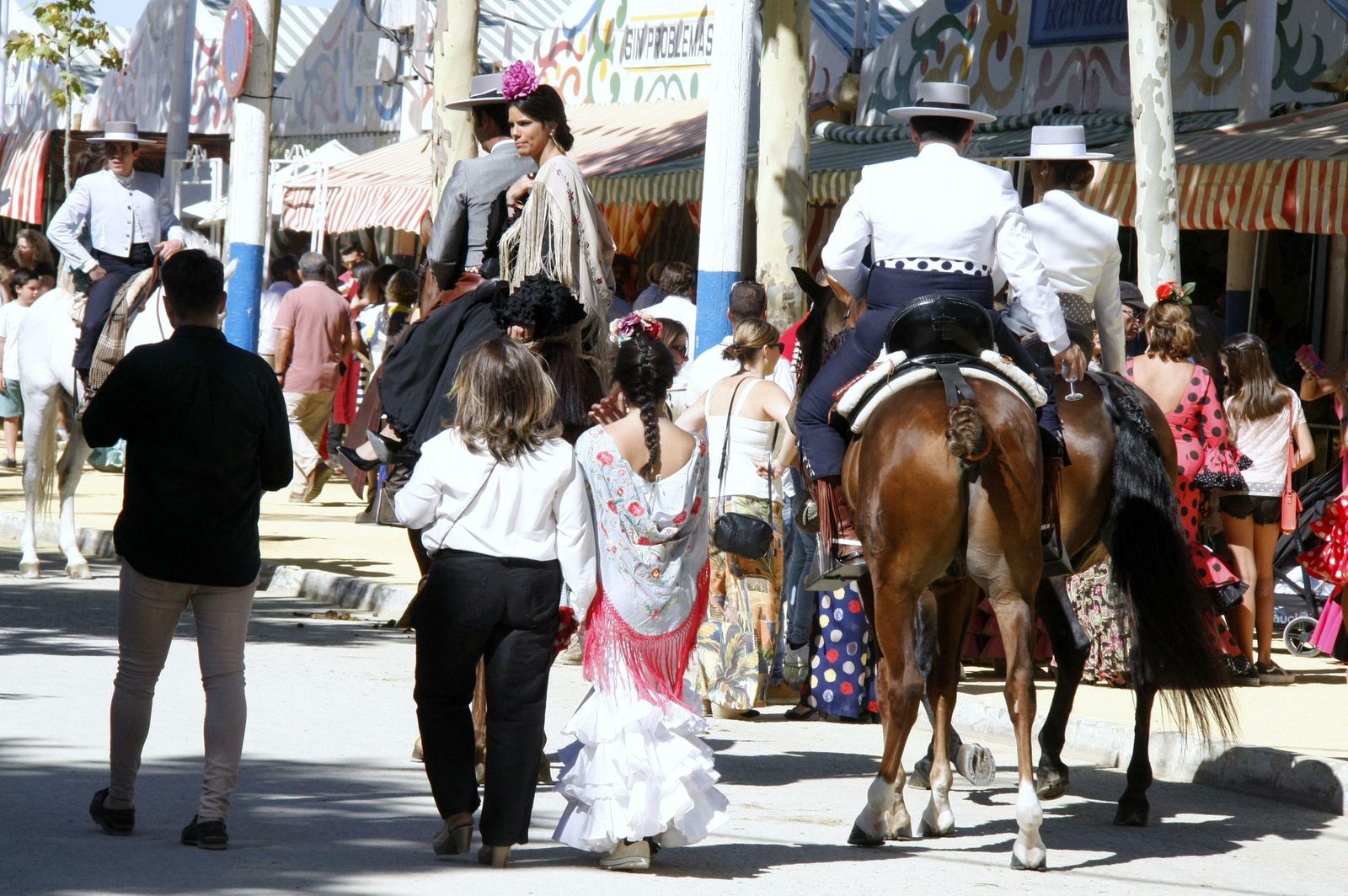 El paseo de caballistas dejó bellas estampas durante la jornada.