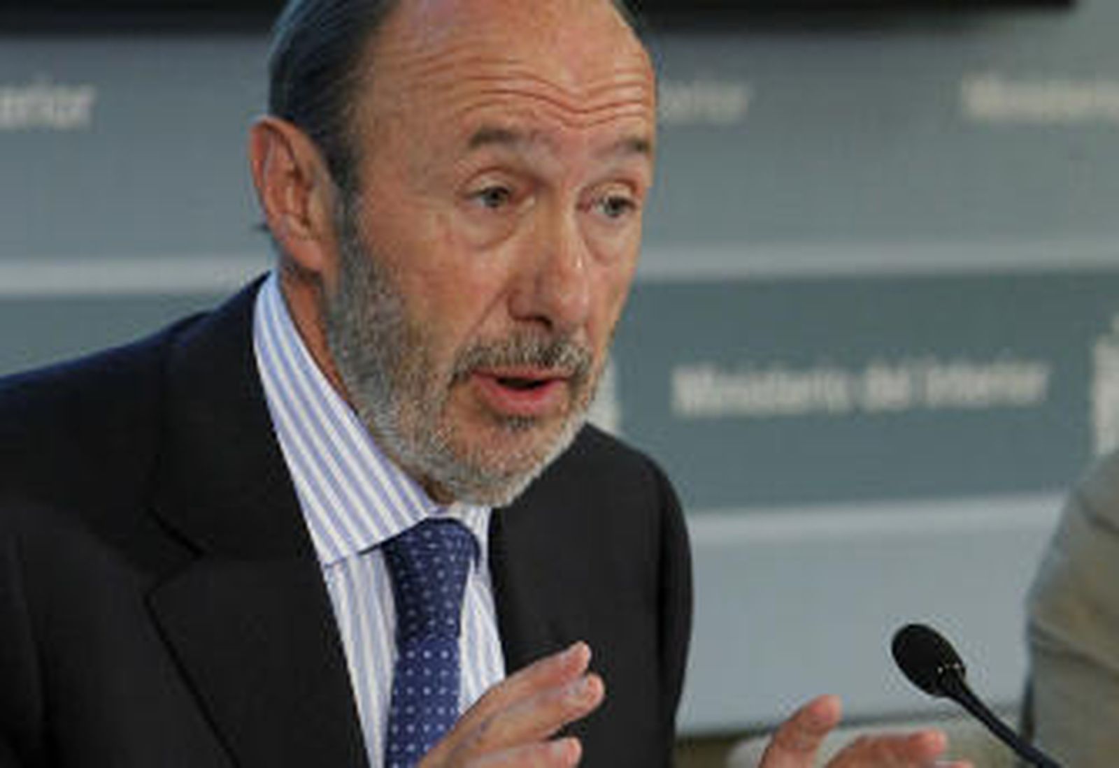 El Gobierno responde a ETA que no cambiará su política antiterrorista