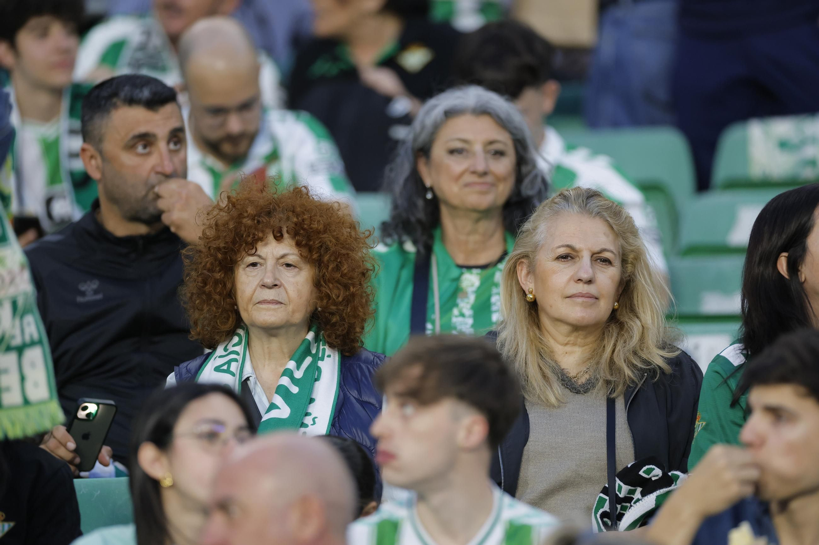 Búscate en las fotos del Betis - Jagiellonia