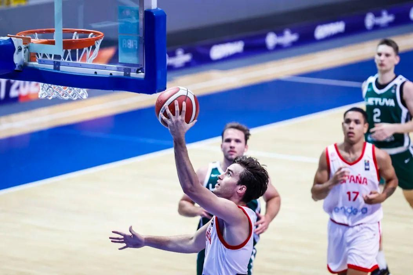 Eurobasket sub 20: Otra derrota de España con poco peso de los malagueños