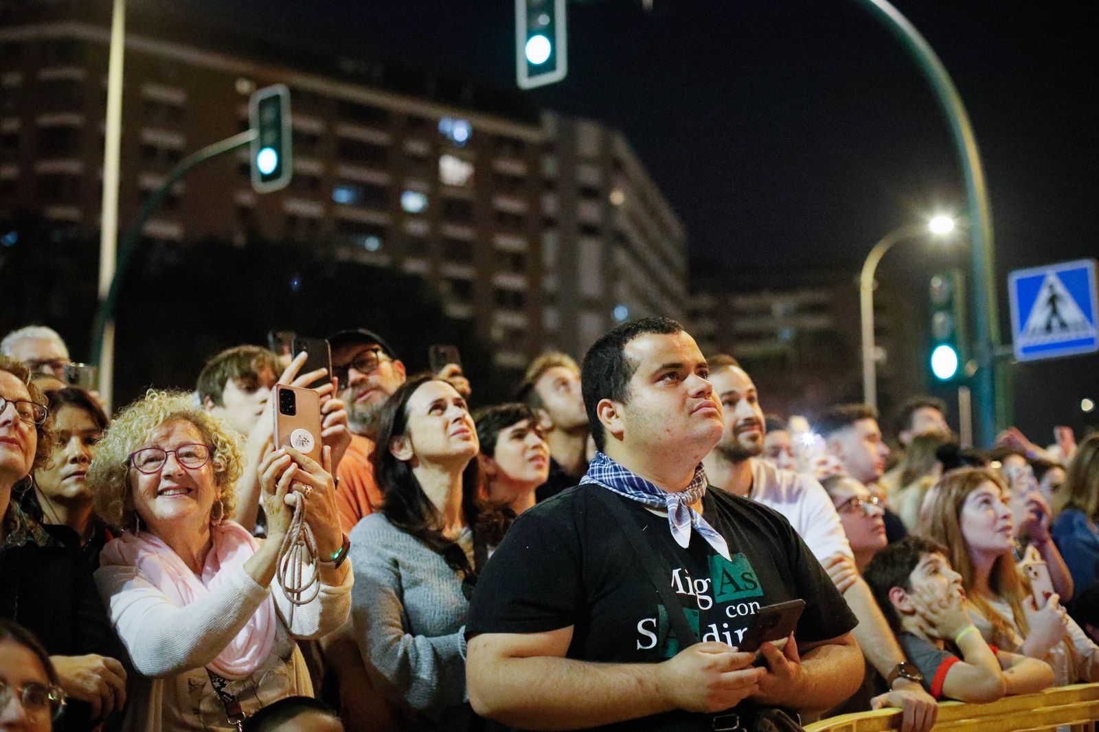 La cremá de las fallas cierra el ‘Fallers pel Món’ en imágenes