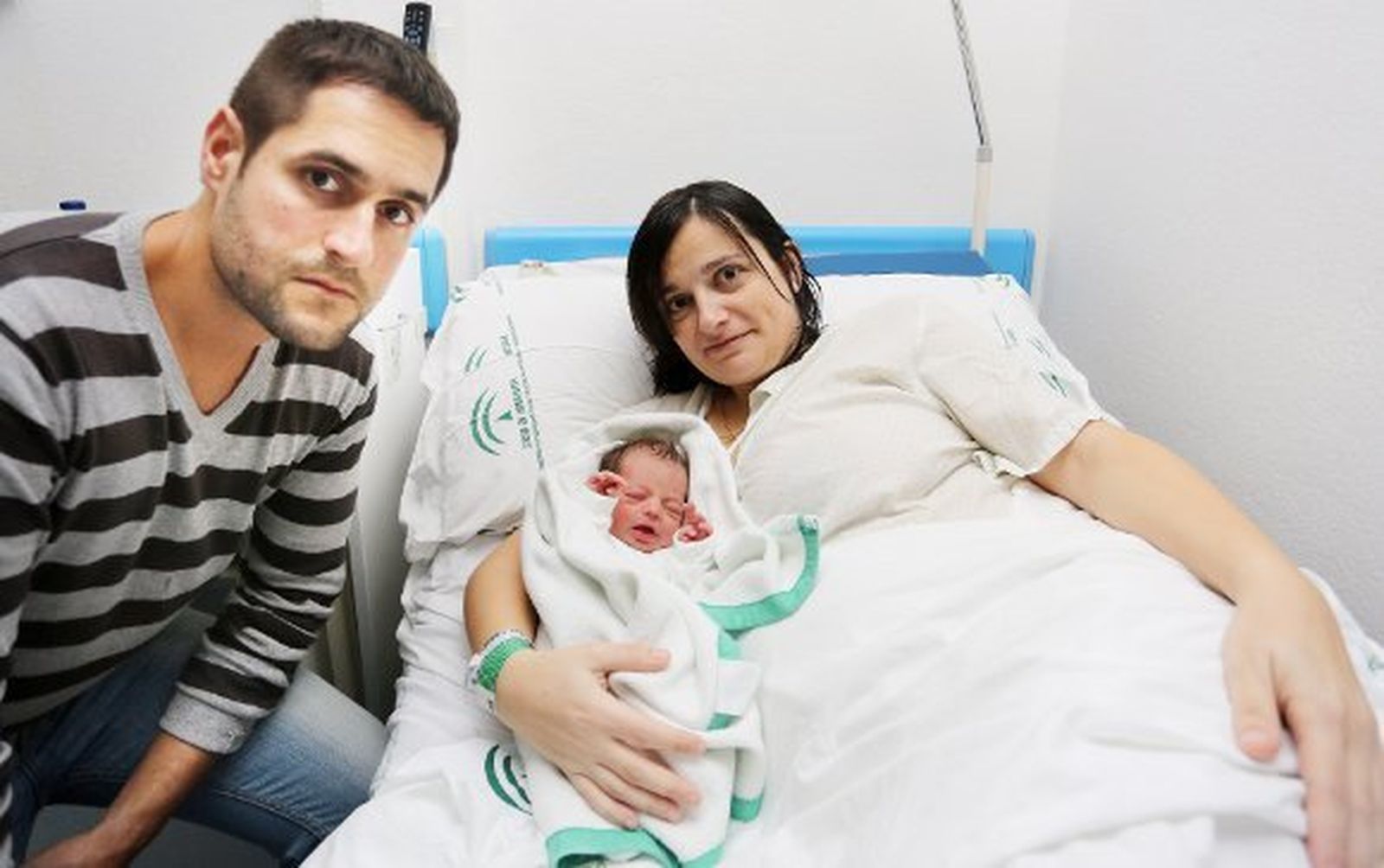 La pequeña Lucía es la primera bebé nacida en Jerez en el año 2016