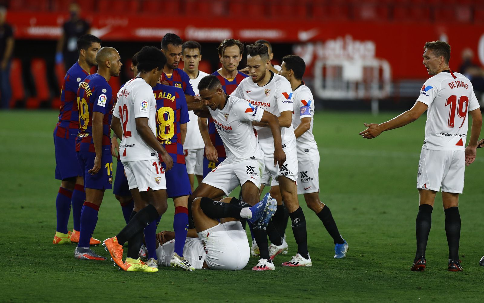 Las imágenes del Sevilla-Barcelona